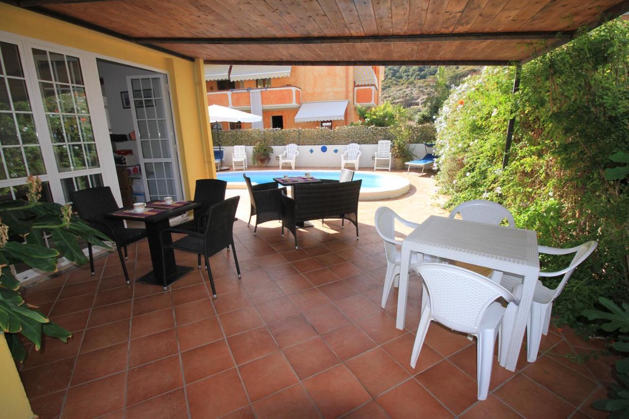بوسا B&B Villa Elisa المظهر الخارجي الصورة