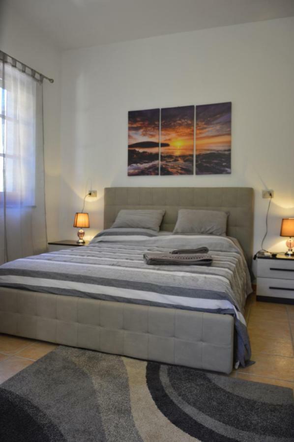 بوسا B&B Villa Elisa المظهر الخارجي الصورة