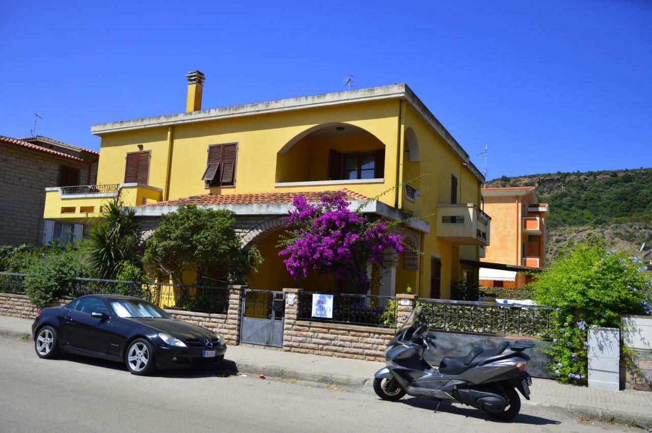 بوسا B&B Villa Elisa المظهر الخارجي الصورة