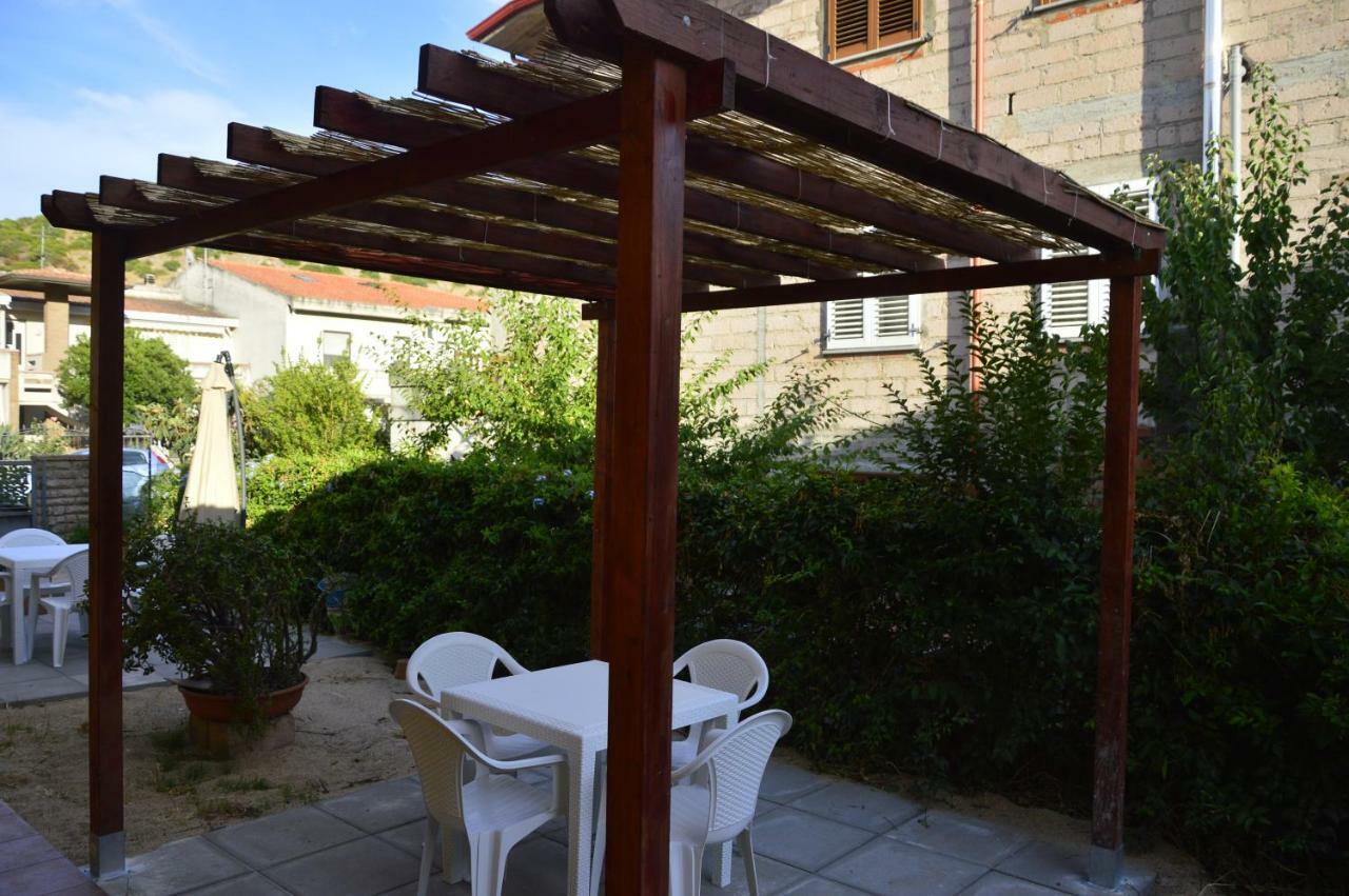 بوسا B&B Villa Elisa المظهر الخارجي الصورة