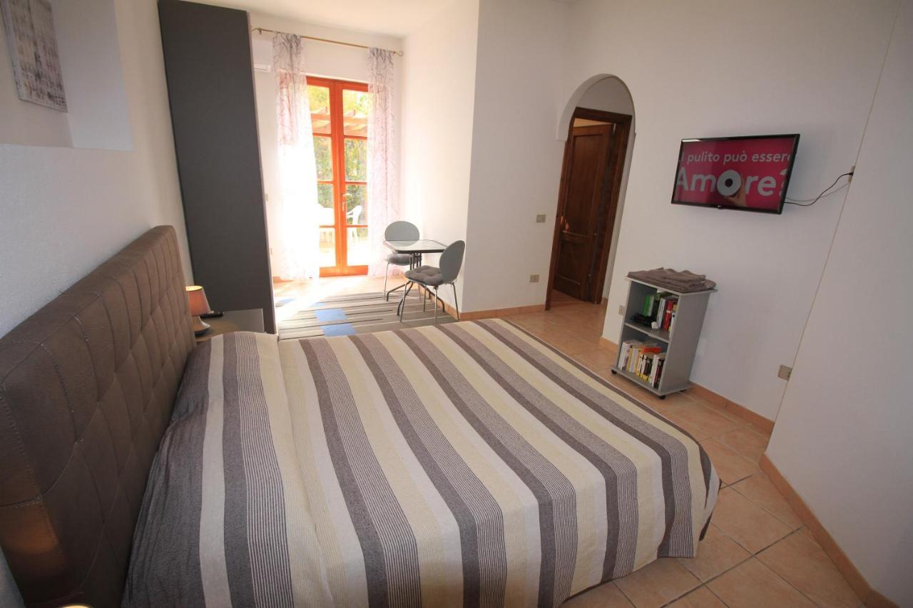بوسا B&B Villa Elisa المظهر الخارجي الصورة